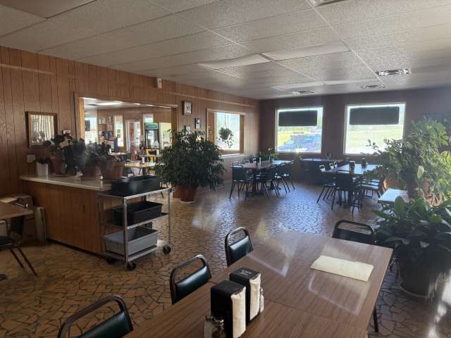  Corner Property in Walnut, MS, for Sale!