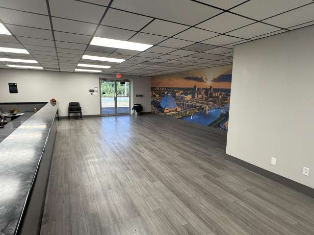 Turn-key Collision Center for Sale