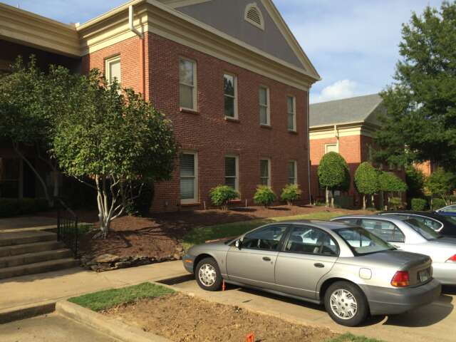  East Memphis Office Suite for Lease